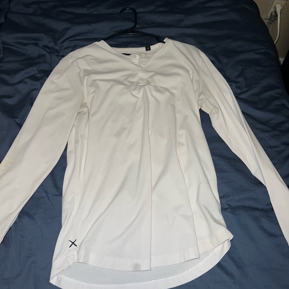 Cuts Clothing Long Sleeve Henley